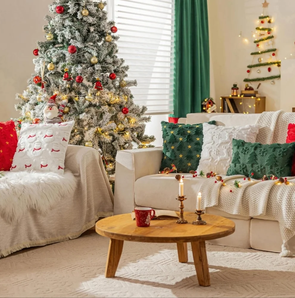 Snowflake and‎ Sleigh christmas Pillow Covers (Green, 20